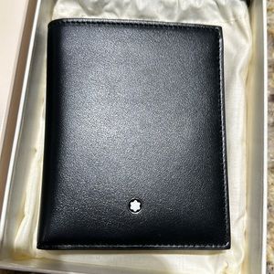Mont Blanc Meisterstuck compact wallet 6cc black. Brand new with all boxes